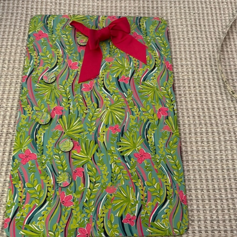 Lilly Pulitzer magnetic board with magnets never used